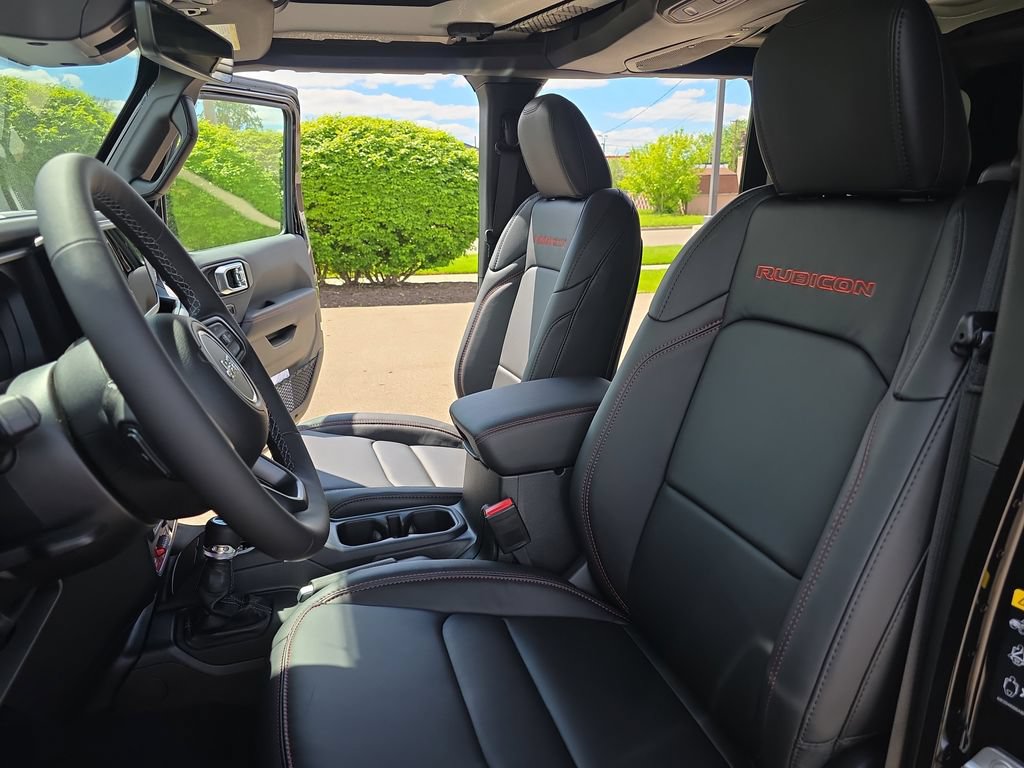 New 2026 Jeep Wrangler Unlimited Rubicon AWD/4WD image 14