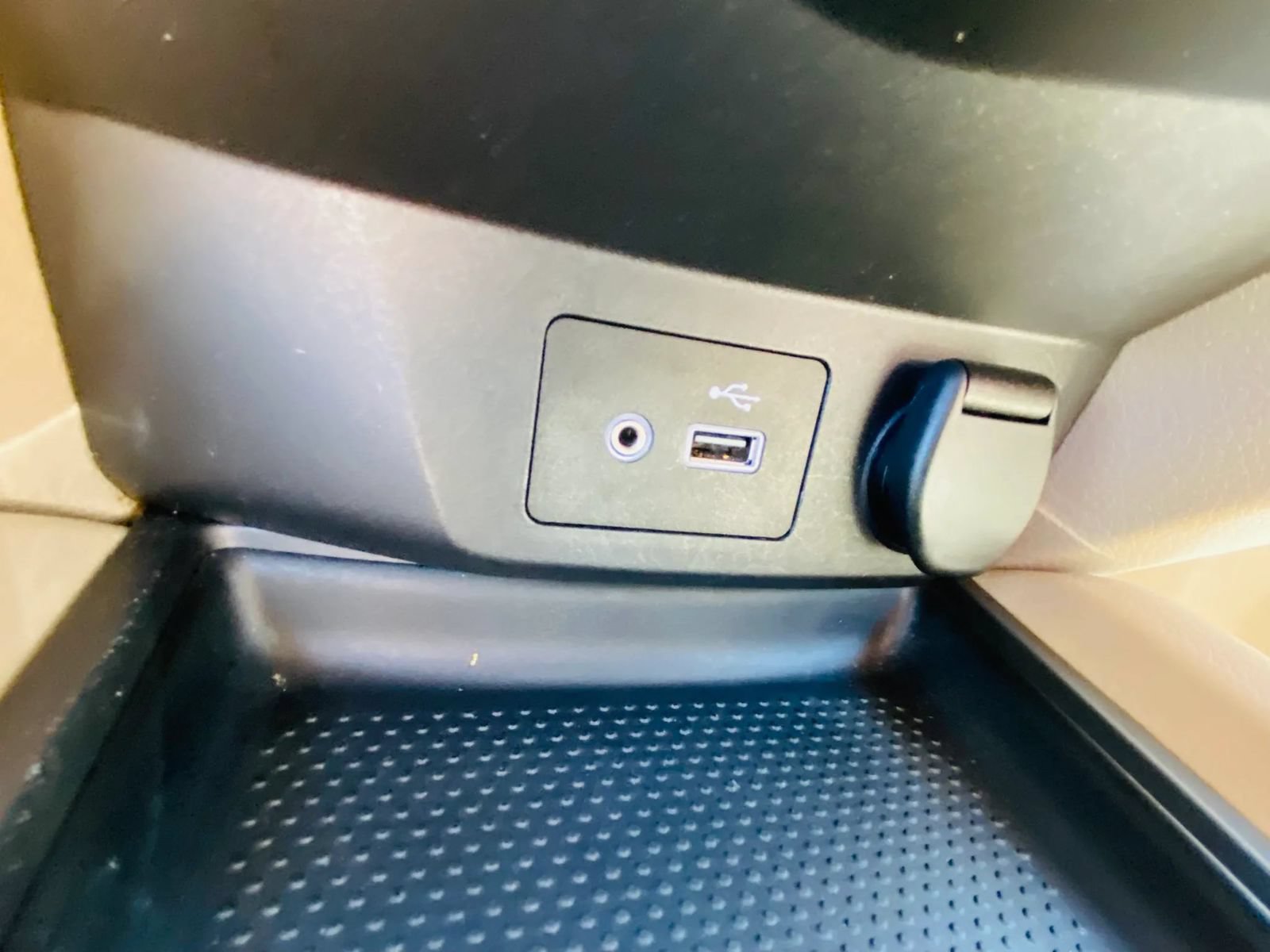 Used 2019 Nissan Rogue SV FWD image 17