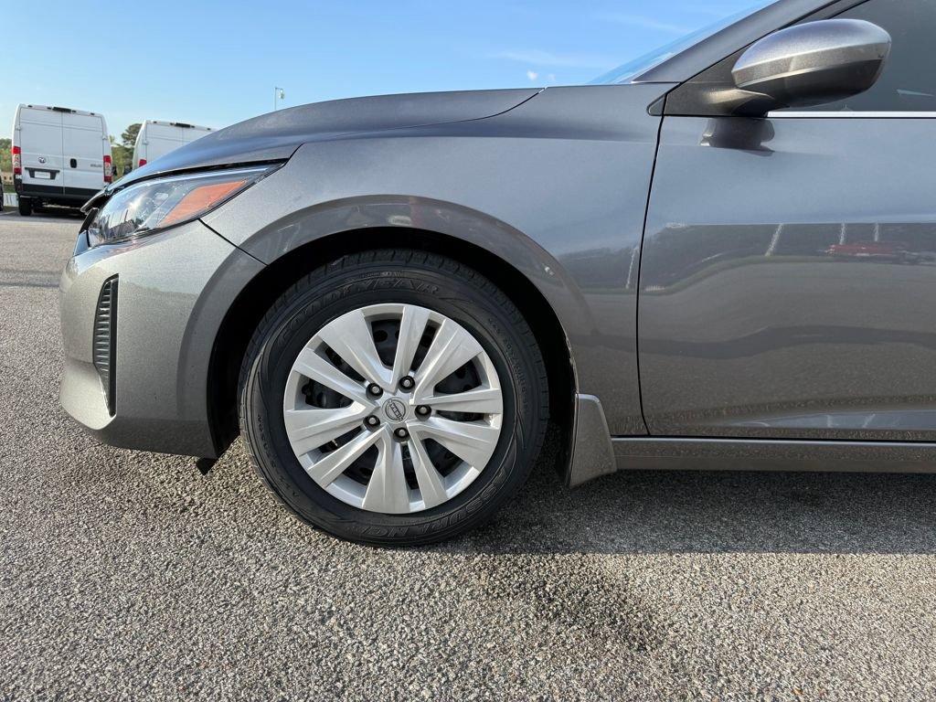 Used 2025 Nissan Sentra S image 27