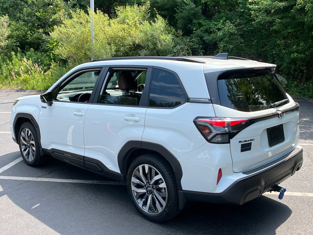 Used 2026 Subaru Forester Touring AWD/4WD video 3