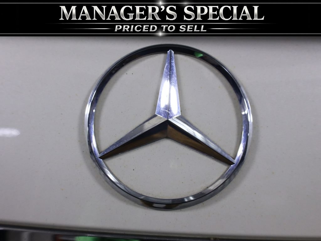Used 2022 Mercedes-Benz S 500 4MATIC w/ AMG Line Package image 62