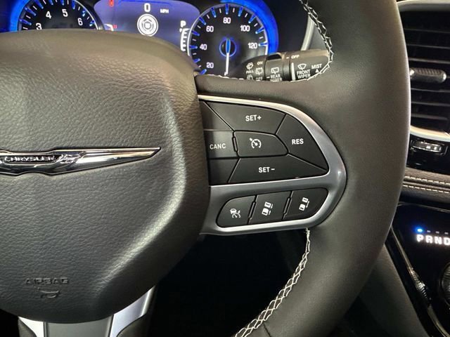 New 2026 Chrysler Pacifica Select image 19