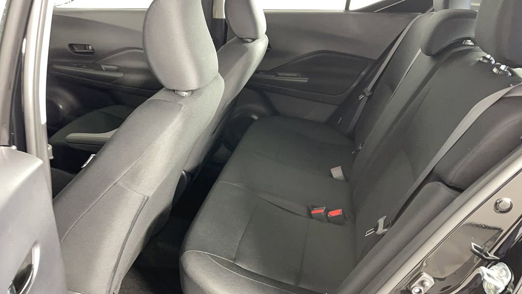 New 2025 Nissan Kicks Play S image 13