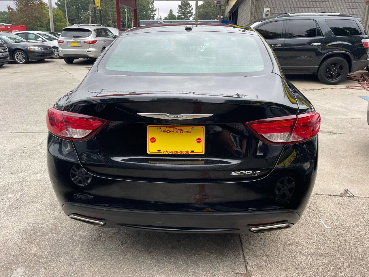 Used 2015 Chrysler 200 S w/ Comfort Group image 5