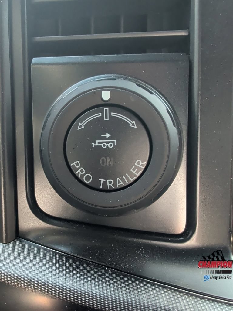 Used 2025 Ford F150 Lariat w/ Bed Utility Package AWD/4WD image 34