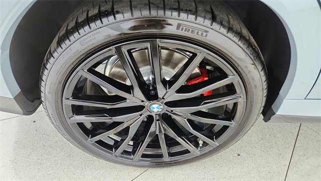 Used 2025 BMW X6 M60i image 57