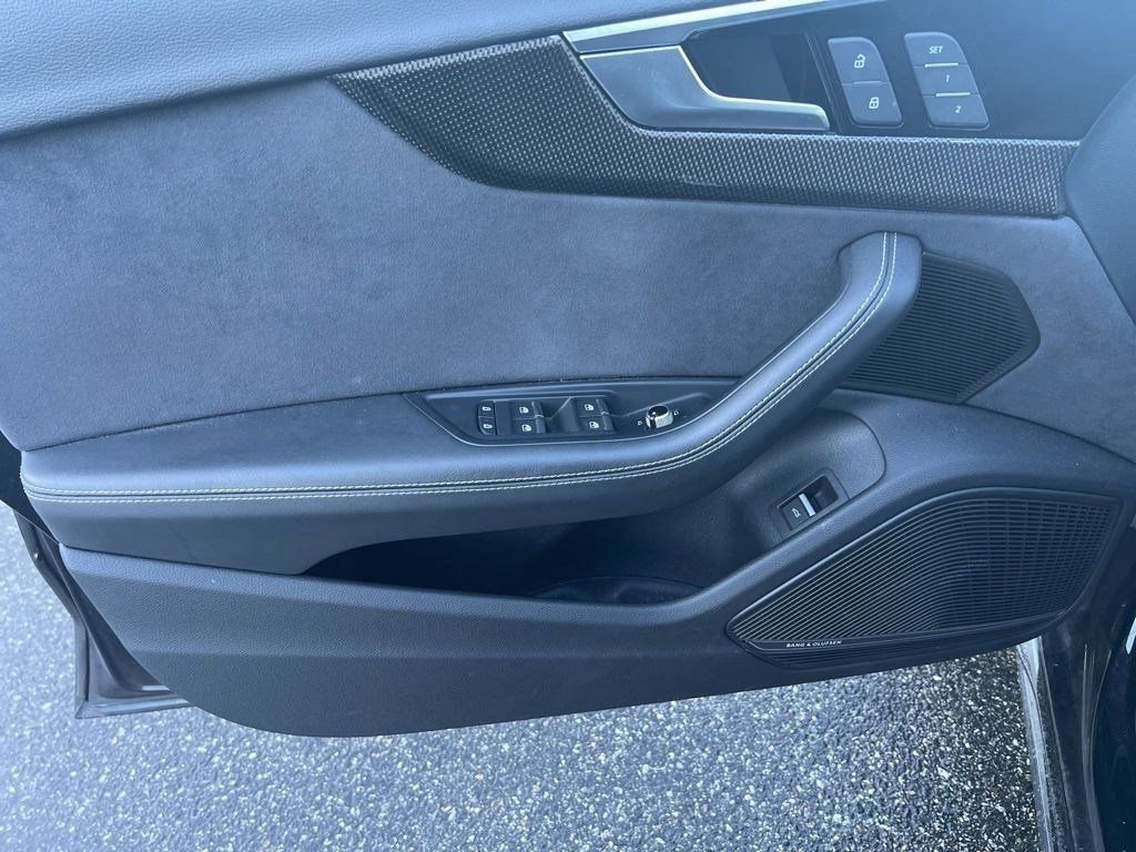 Used 2023 Audi S4 Premium Plus w/ Premium Plus Package image 10