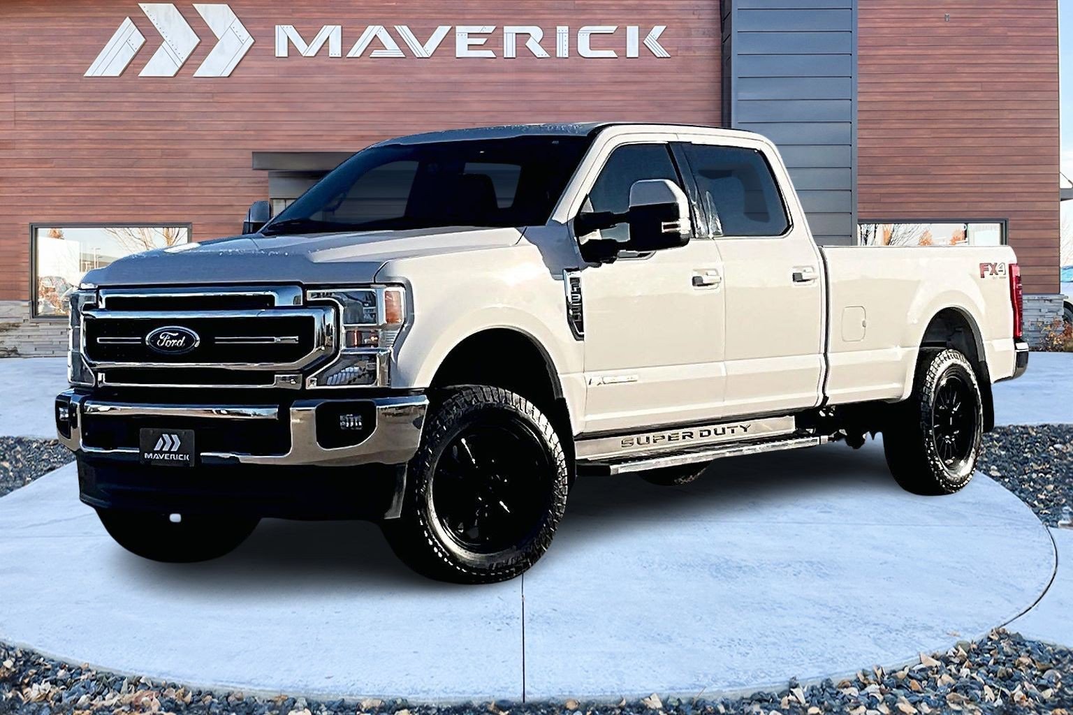 Used 2021 Ford F350 Lariat w/ Lariat Value Package image 3