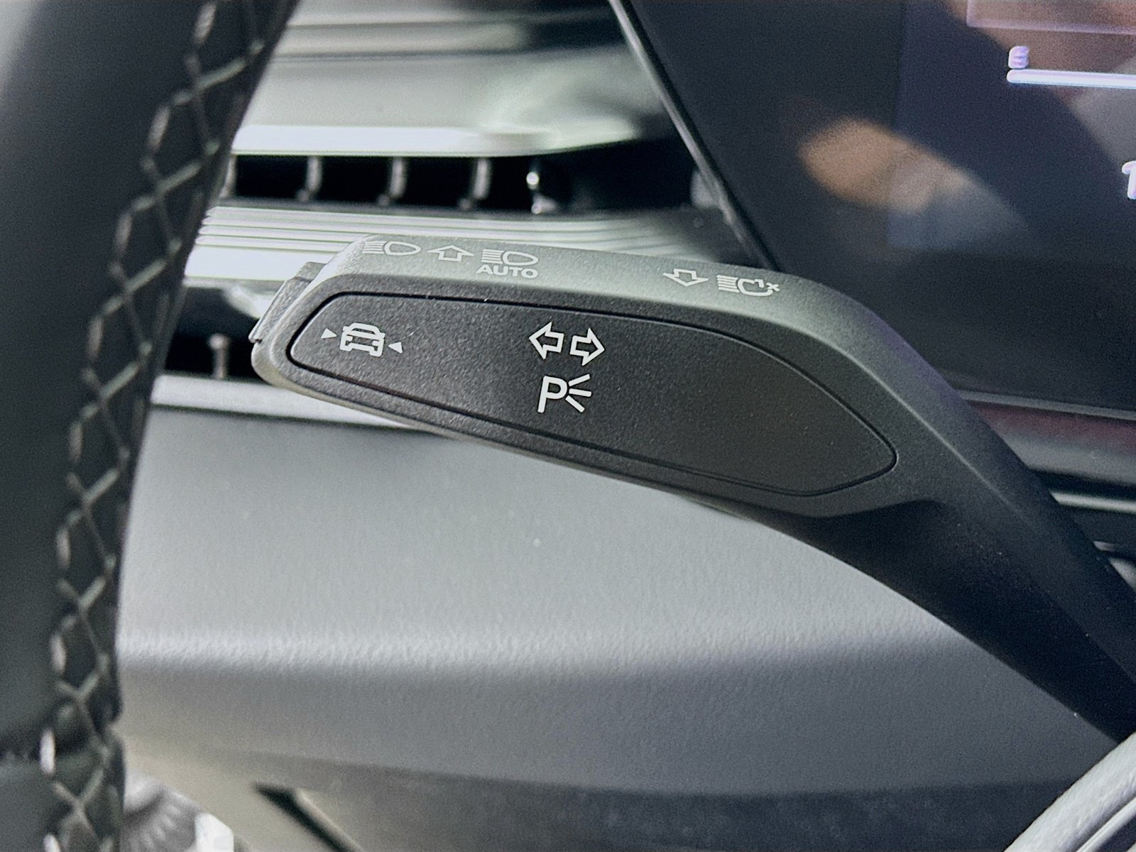 New 2026 Audi A6 Premium Plus AWD/4WD image 21