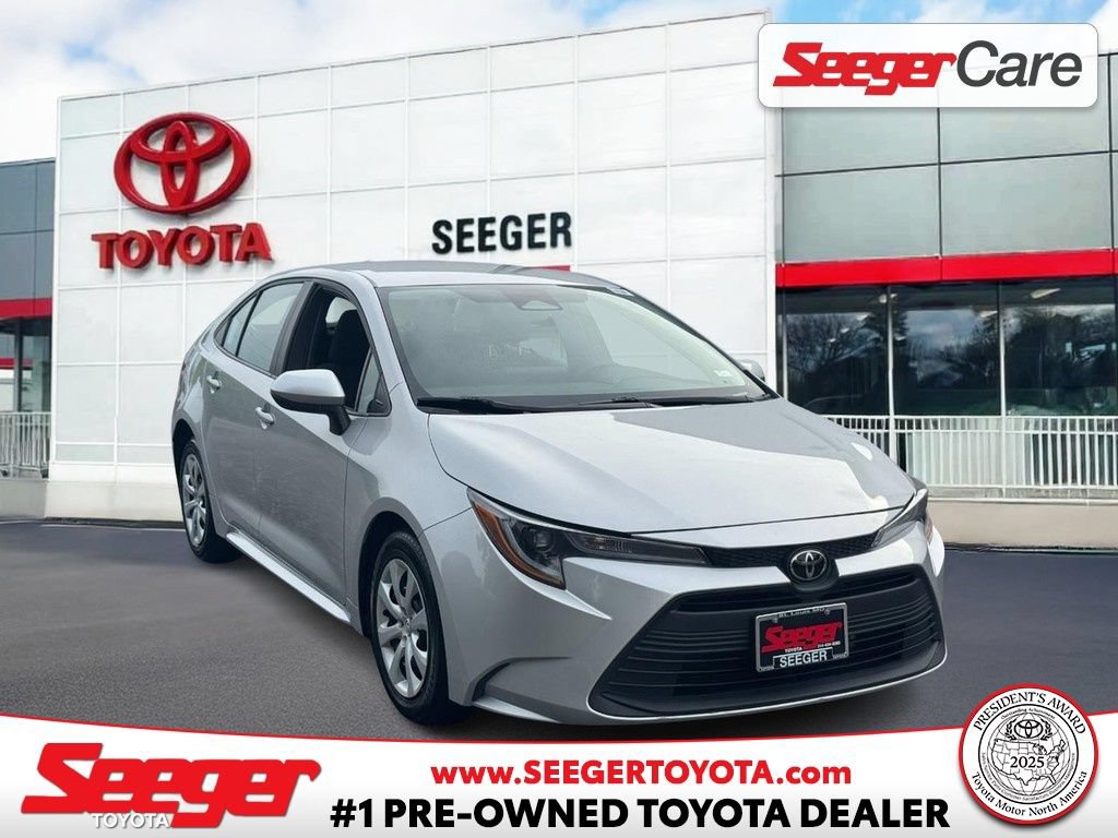 Used 2024 Toyota Corolla LE