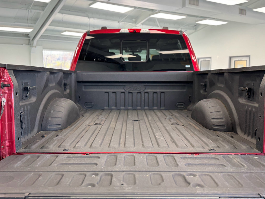 Used 2020 Ford F350 Lariat image 40