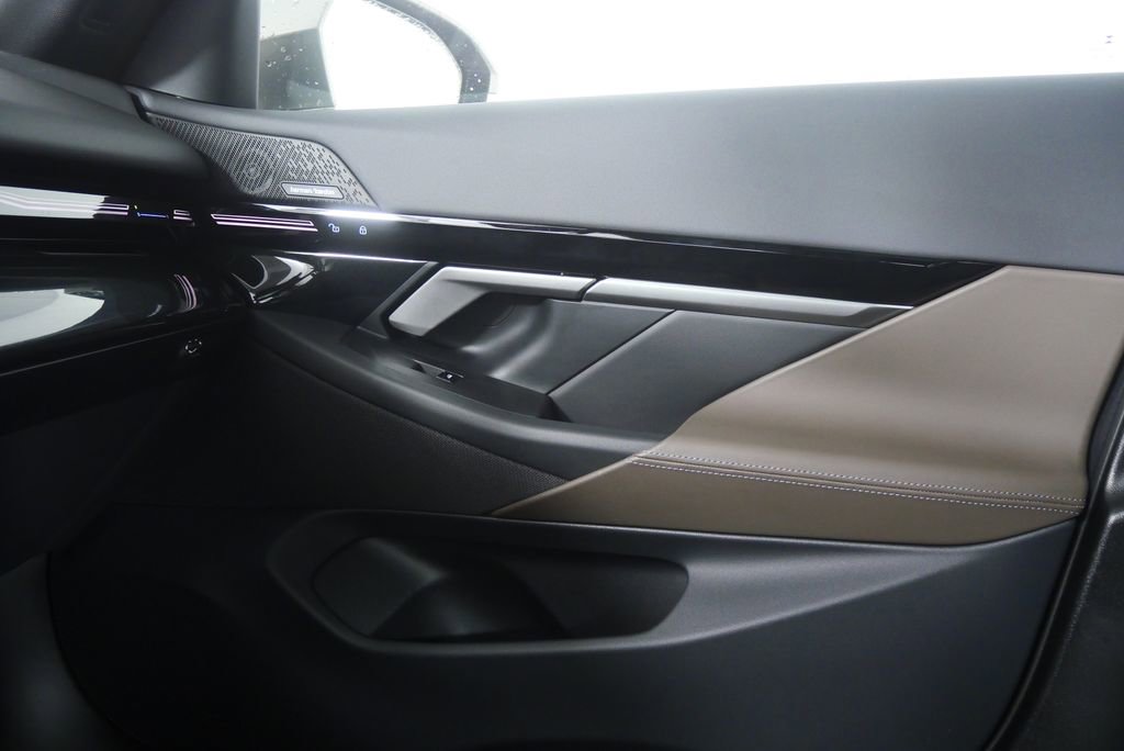 Used 2025 BMW 530i 530i image 23