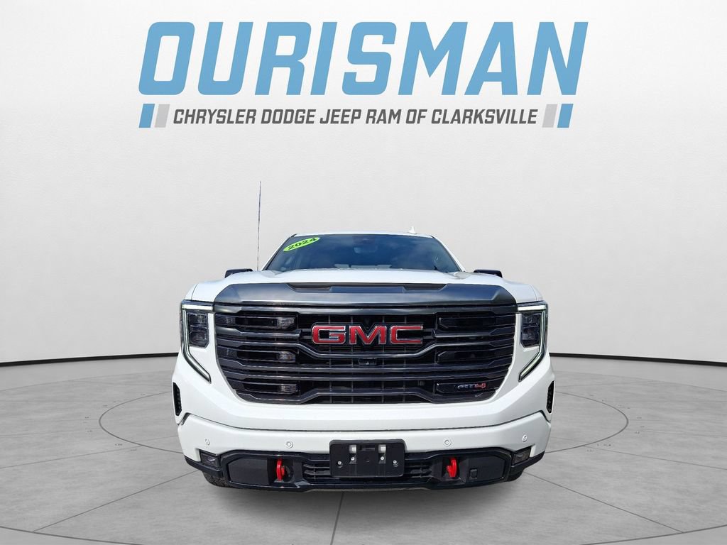 Used 2024 GMC Sierra 1500 AT4 w/ Technology Package AWD/4WD image 2