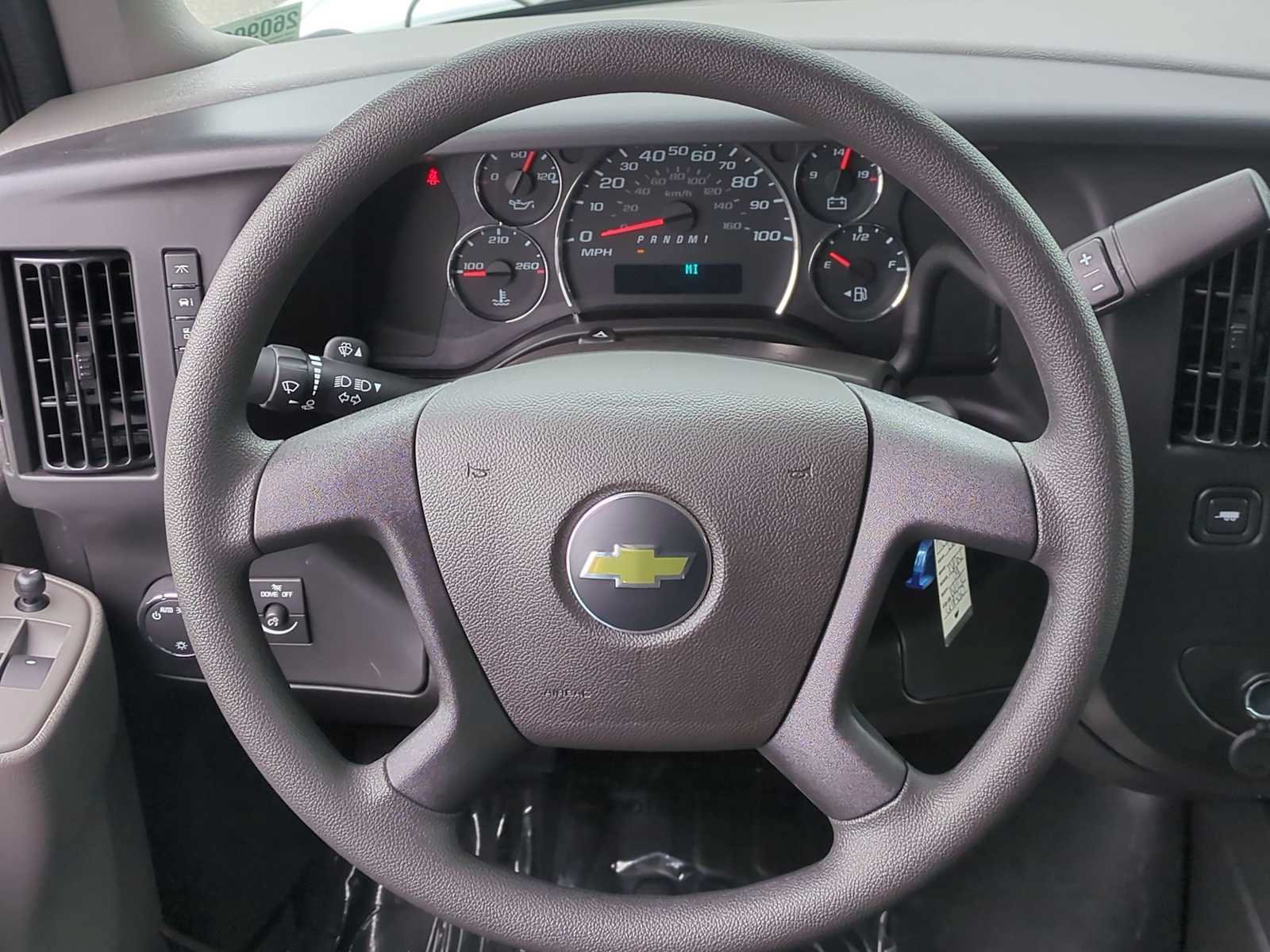 New 2026 Chevrolet Express 2500 Extended RWD image 14