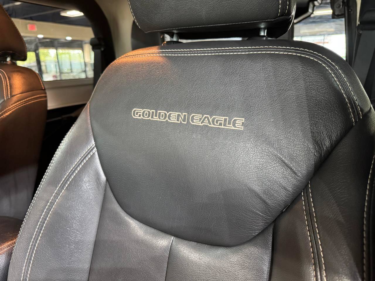 Used 2018 Jeep Wrangler Sport AWD/4WD image 32