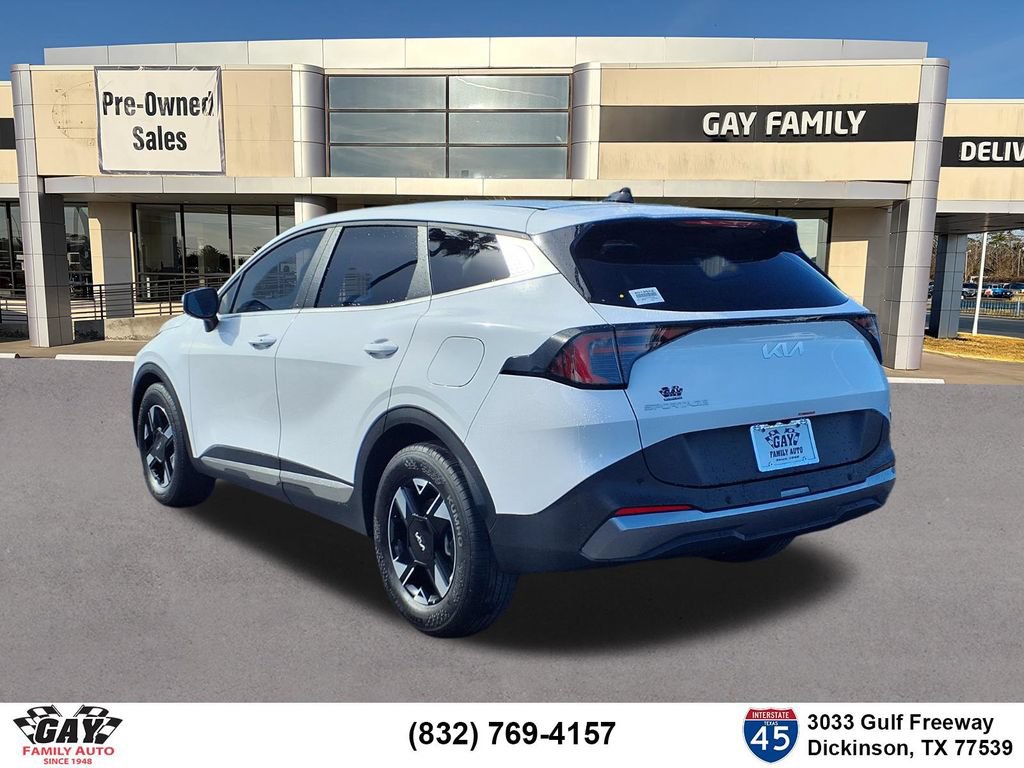 Certified 2026 Kia Sportage LX FWD image 2