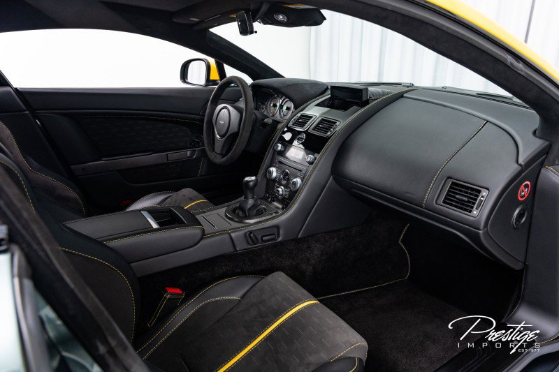 Used 2015 Aston Martin V8 Vantage GT image 40