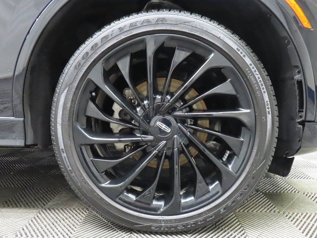 Used 2025 Lincoln Aviator Reserve w/ Equipment Group 201A image 8