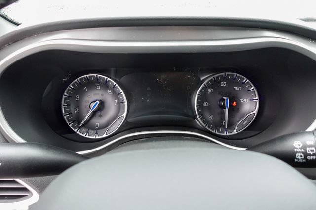 New 2026 Chrysler Voyager LX image 15