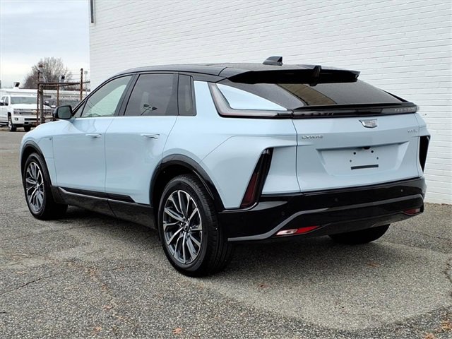 New 2026 Cadillac Lyriq Sport image 3