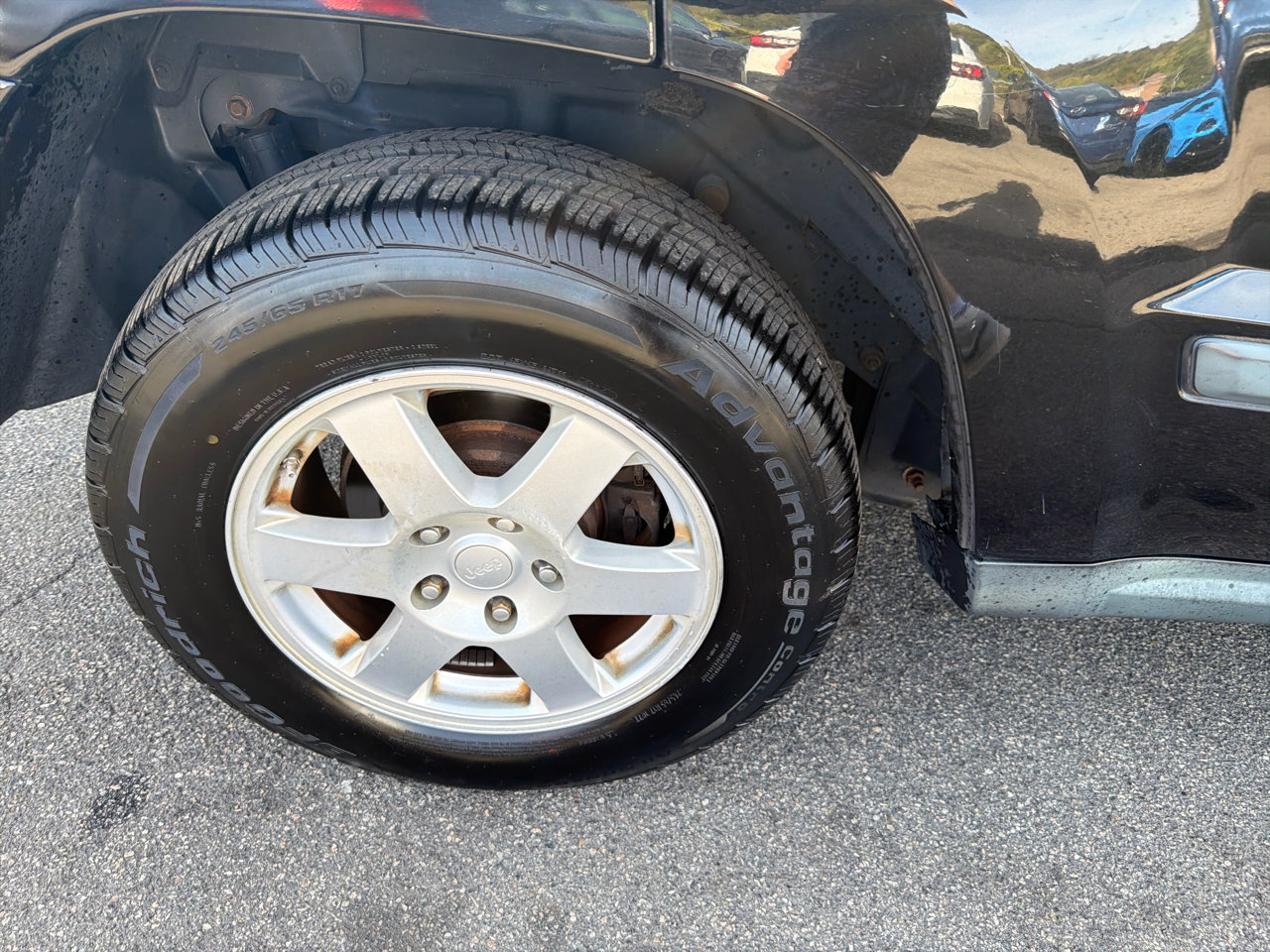 Used 2009 Jeep Grand Cherokee Laredo image 5