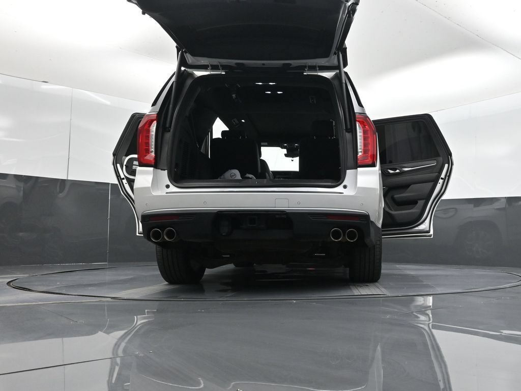 Used 2024 GMC Yukon Denali w/ Denali Reserve Package AWD/4WD image 62