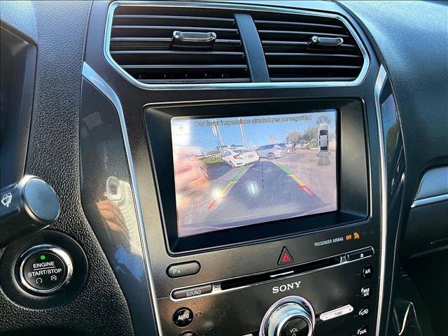 Used 2018 Ford Explorer Sport w/ Ford Safe & Smart Package image 23