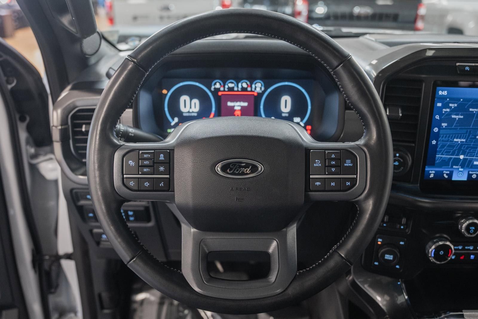 Certified 2023 Ford F150 Lariat w/ Equipment Group 502A High image 37