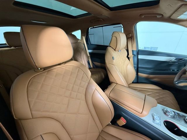 Used 2025 Genesis GV80 3.5T Prestige image 33