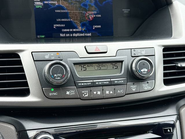 Used 2016 Honda Odyssey Touring Elite image 16
