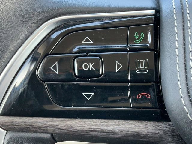 Used 2021 Jeep Grand Cherokee L Overland w/ Luxury Tech Group IV AWD/4WD image 31