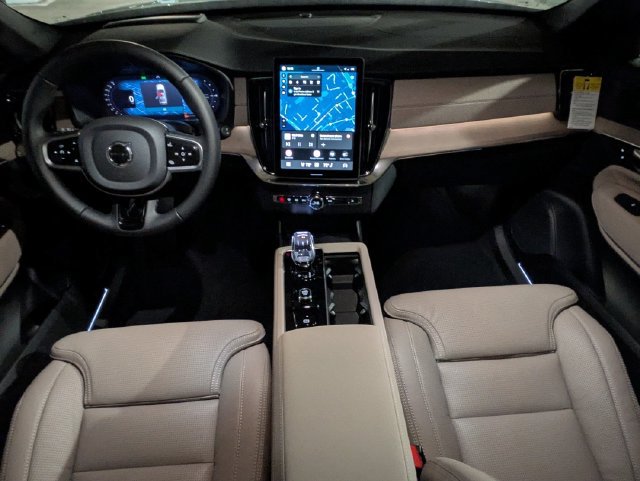 New 2026 Volvo XC90 T8 Ultra w/ Protection Package AWD/4WD image 27