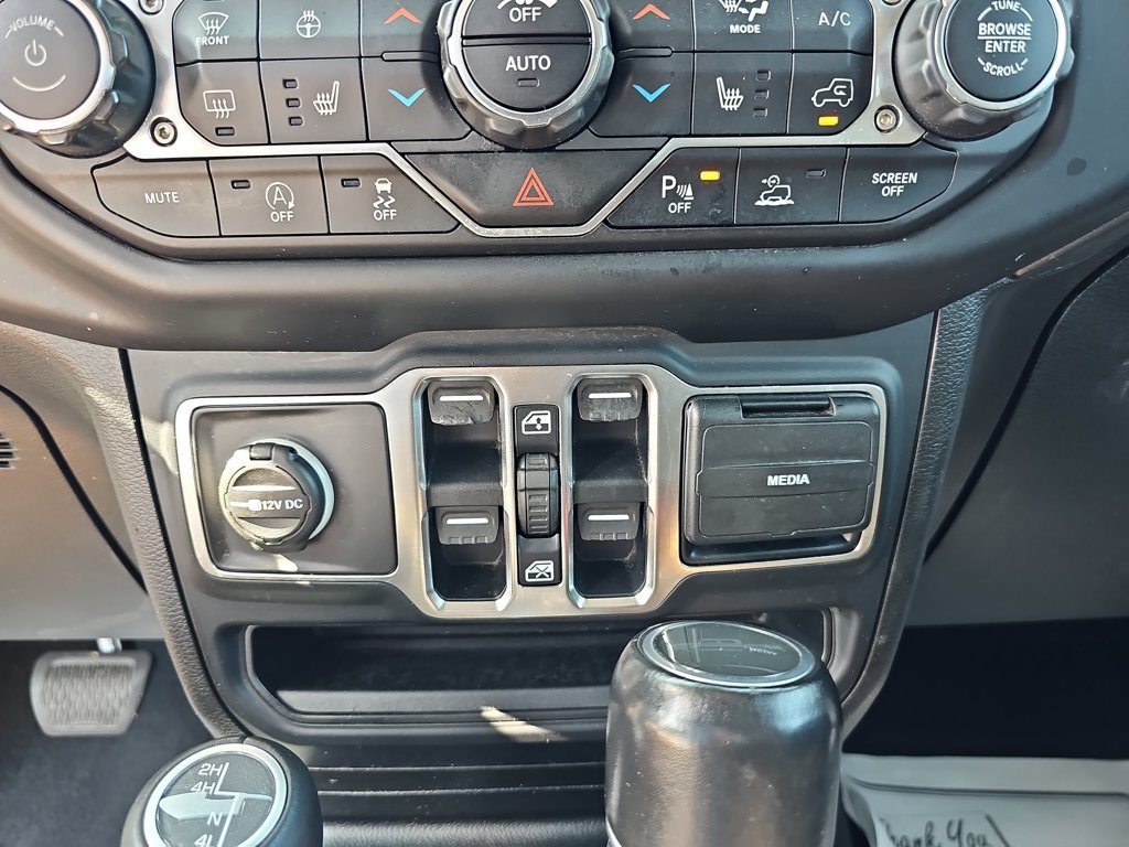 Used 2020 Jeep Gladiator Overland AWD/4WD image 26