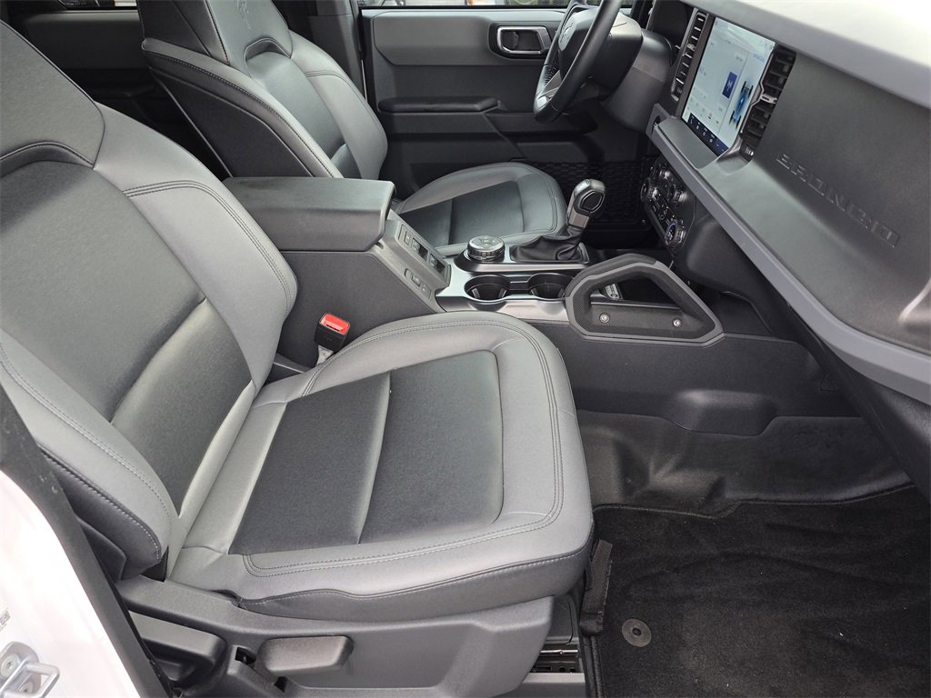 Used 2024 Ford Bronco Big Bend image 12