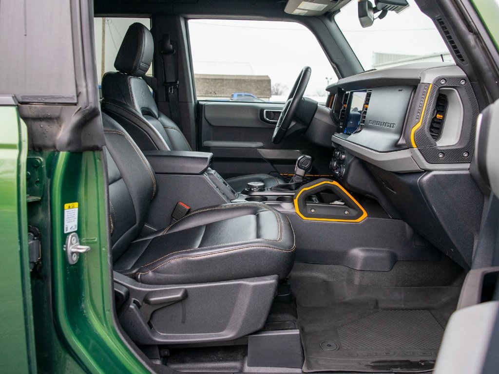 Used 2023 Ford Bronco Badlands image 41