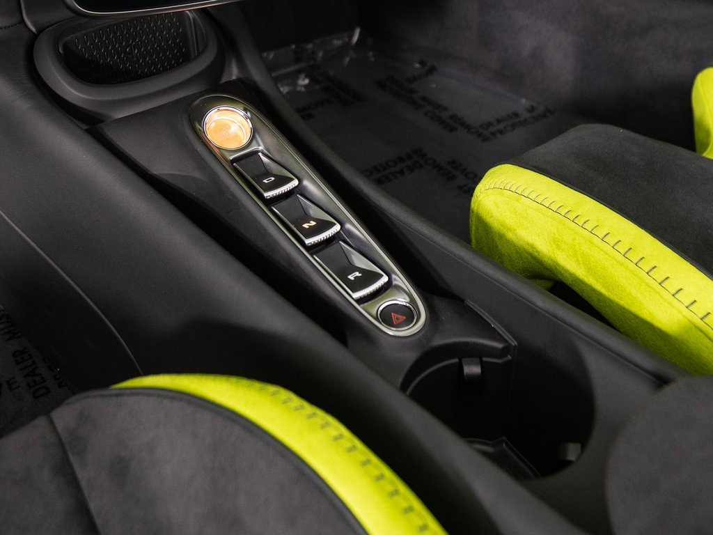 Used 2025 McLaren Artura Spider image 15