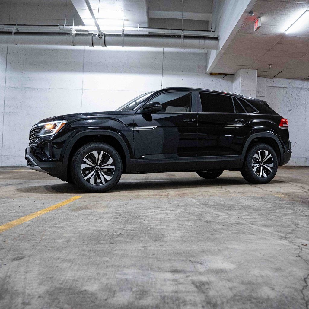 New 2026 Volkswagen Atlas Cross Sport SE image 3