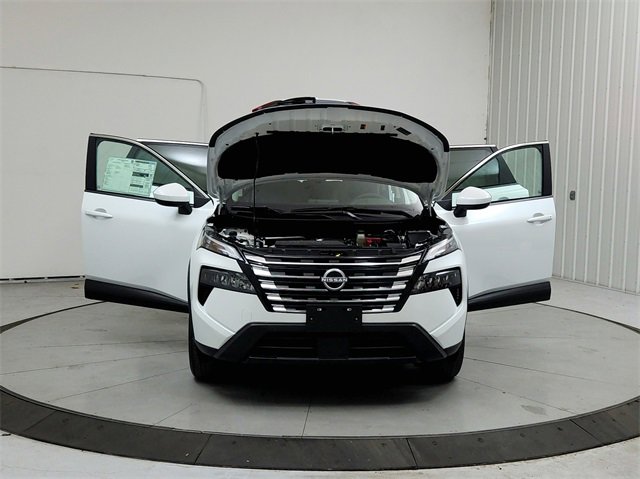 New 2026 Nissan Rogue SV image 10