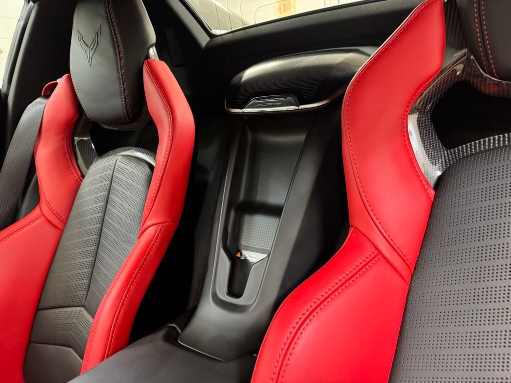 New 2026 Chevrolet Corvette Z06 w/ Stealth Interior Trim Package RWD image 19