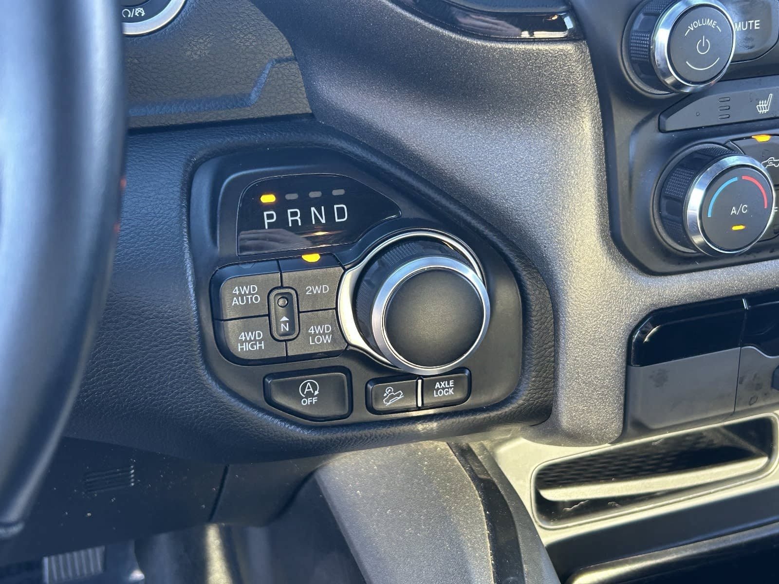 Used 2022 RAM 1500 Big Horn w/ Built-to-serve Edition AWD/4WD image 29