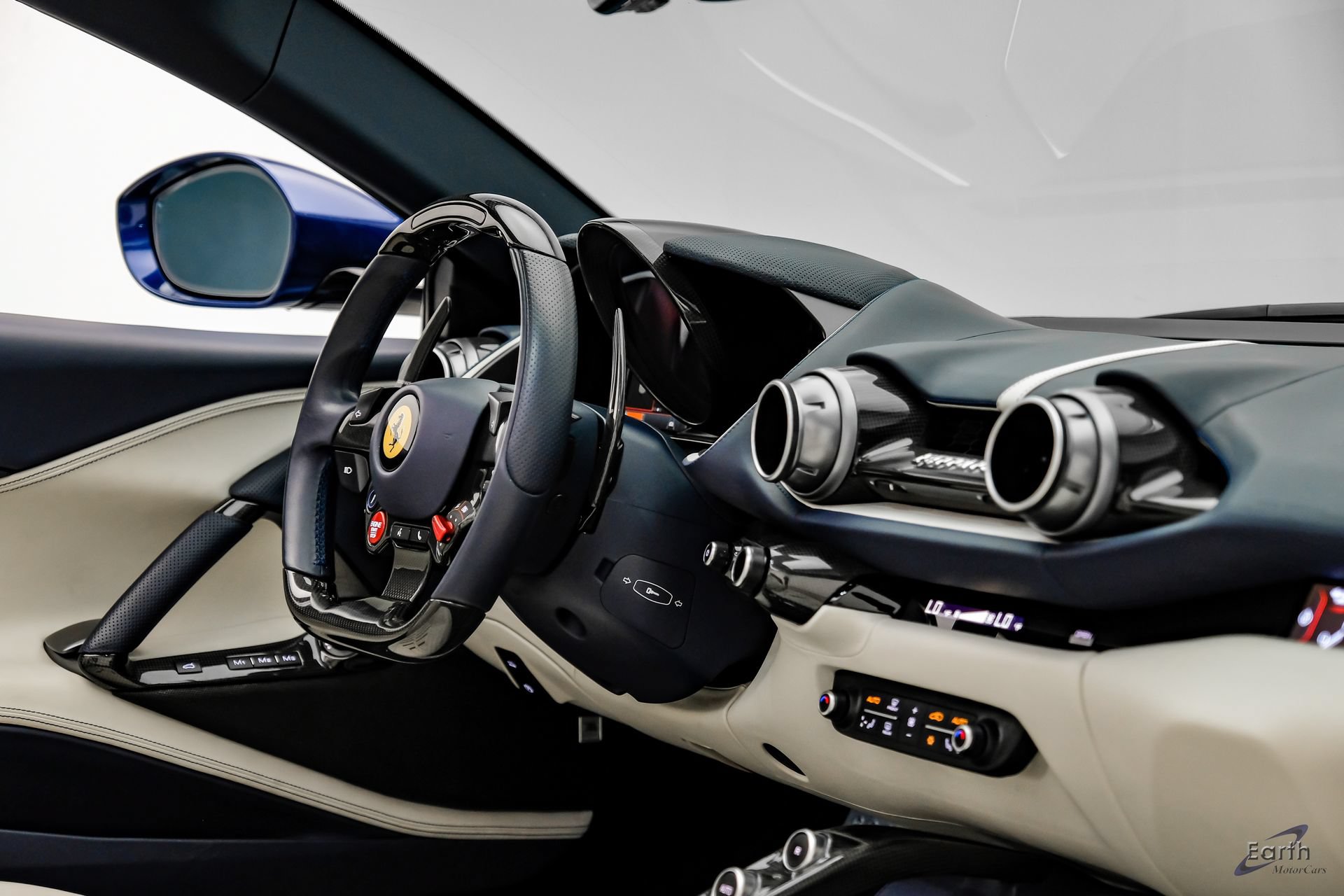 Used 2022 Ferrari 812 GTS RWD image 60