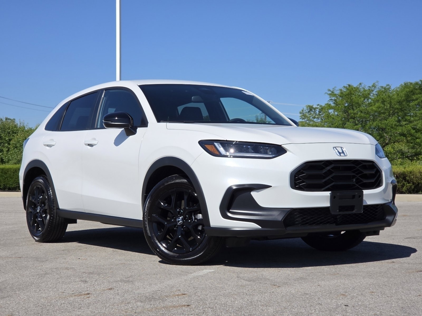 Used 2024 Honda HR-V Sport image 2
