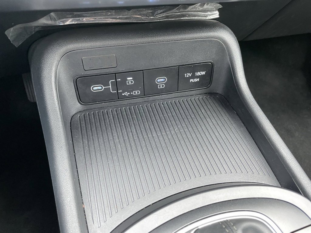 Used 2024 Hyundai Kona SEL image 13