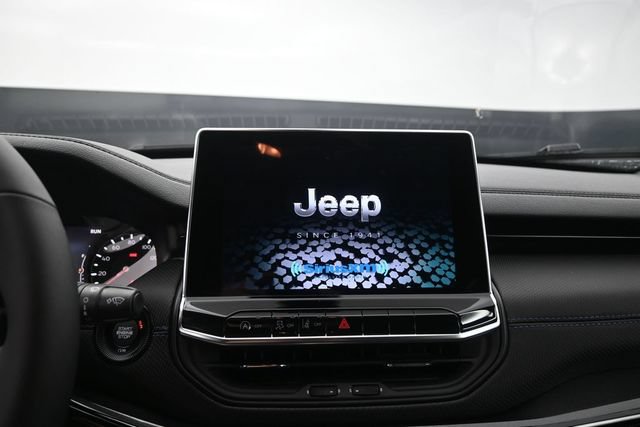 New 2026 Jeep Compass Latitude AWD/4WD image 26