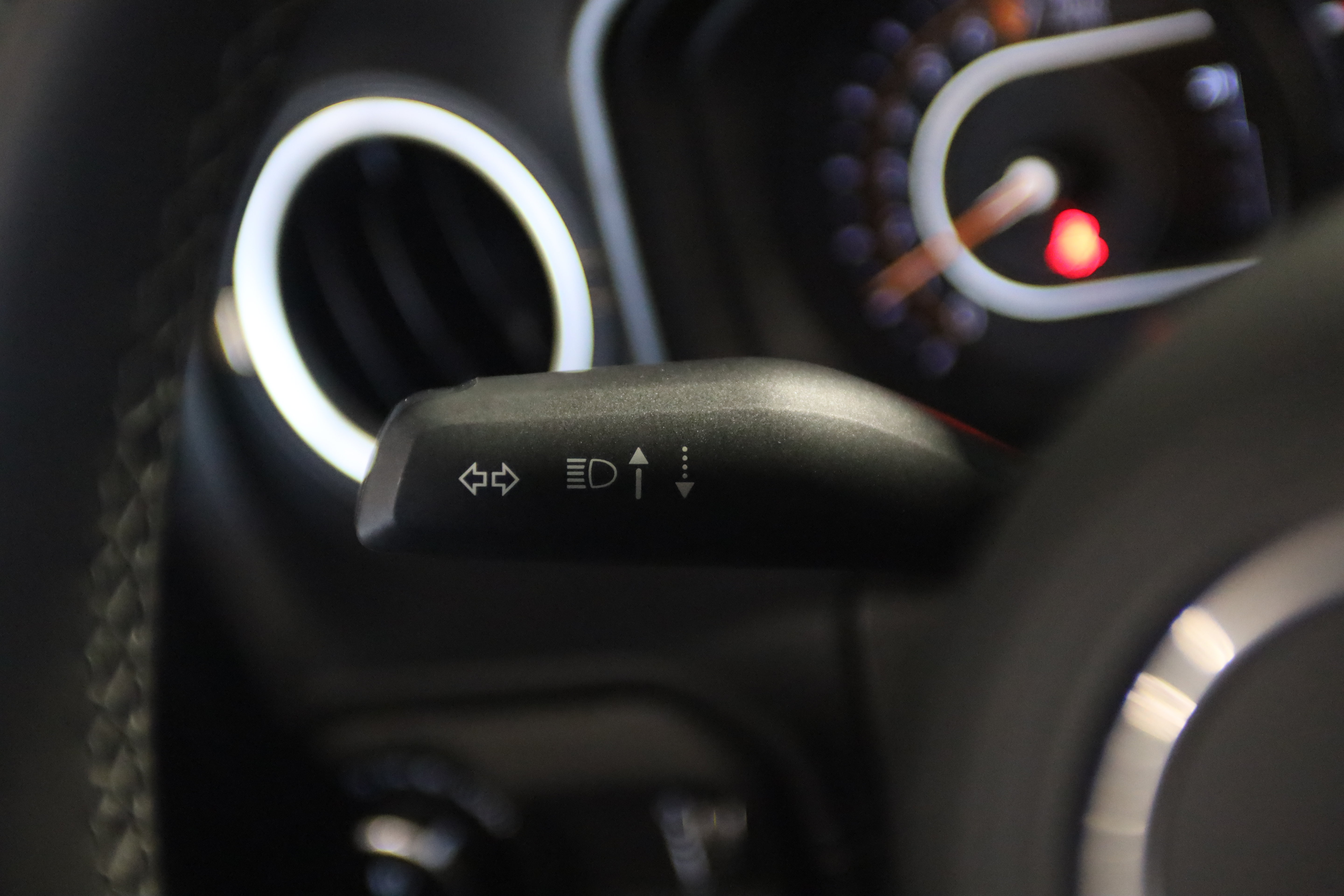 Used 2025 Jeep Gladiator Sport AWD/4WD image 21