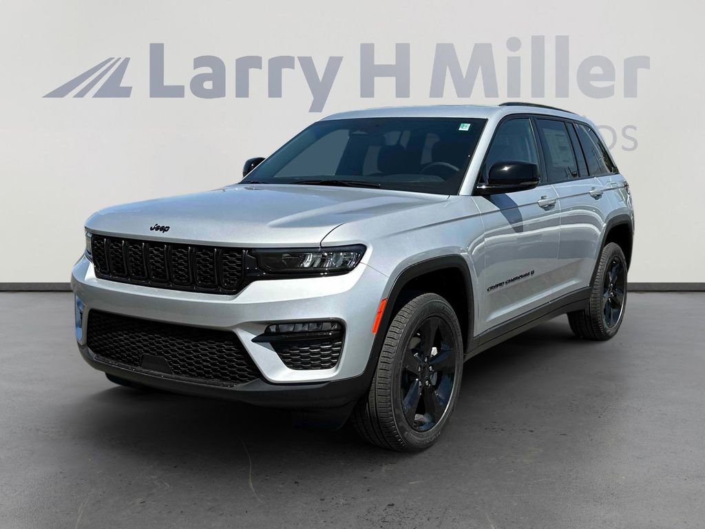 New 2025 Jeep Grand Cherokee Limited w/ Black Appearance Package