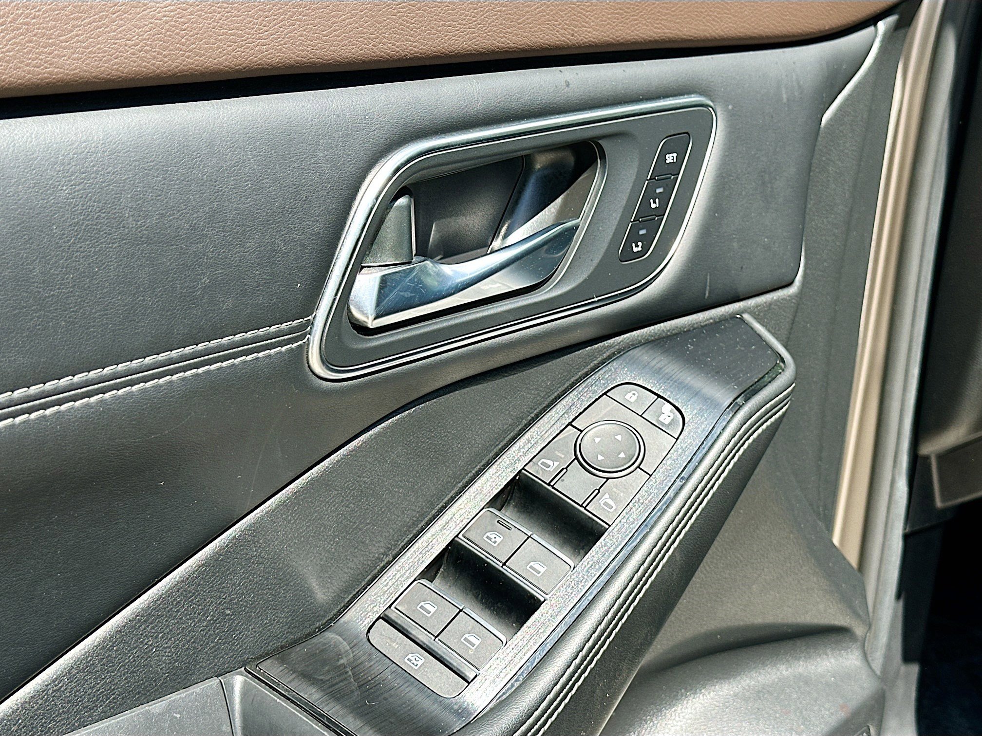 Used 2022 Nissan Rogue Platinum w/ Head-Up Display Package image 18