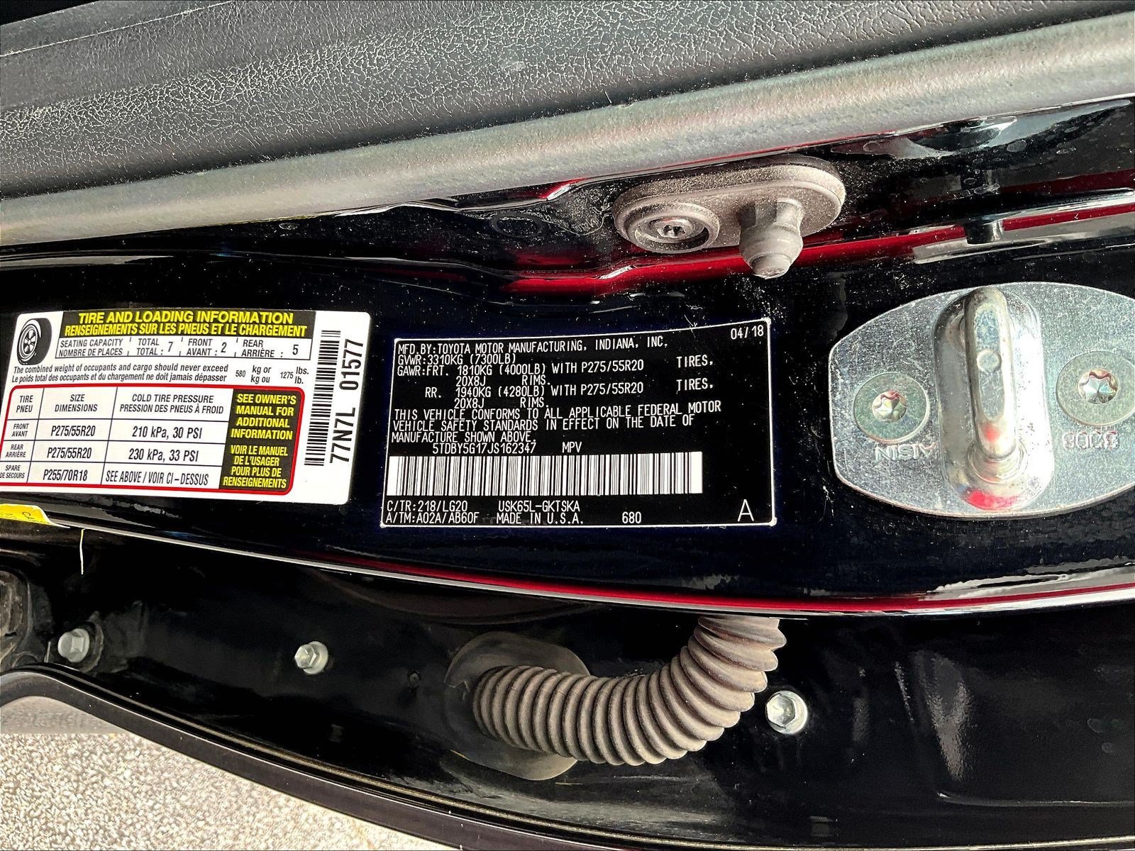 Used 2018 Toyota Sequoia TRD Sport AWD/4WD image 17