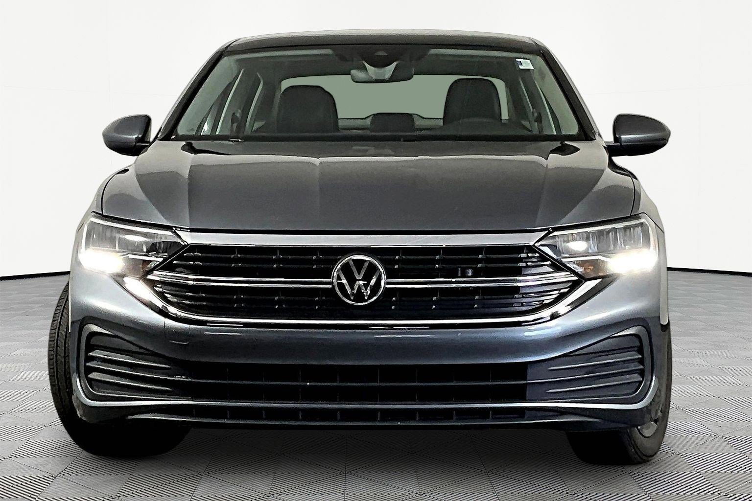 Used 2012 Volkswagen Jetta S image 2