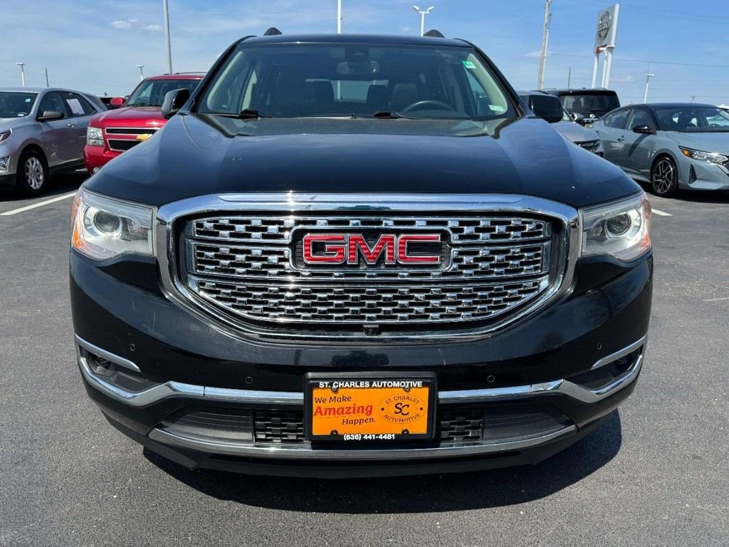 Used 2017 GMC Acadia Denali w/ Technology Package image 9